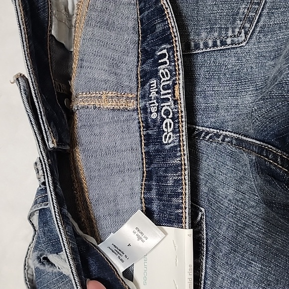 Maurices mir rise distressed jean shorts - Picture 5 of 5